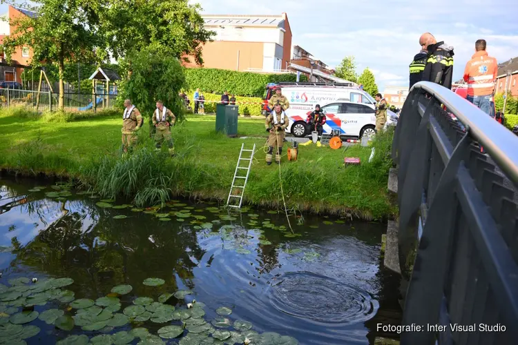 Duikers te water in Grootebroek, gevonden jas blijkt loos alarm