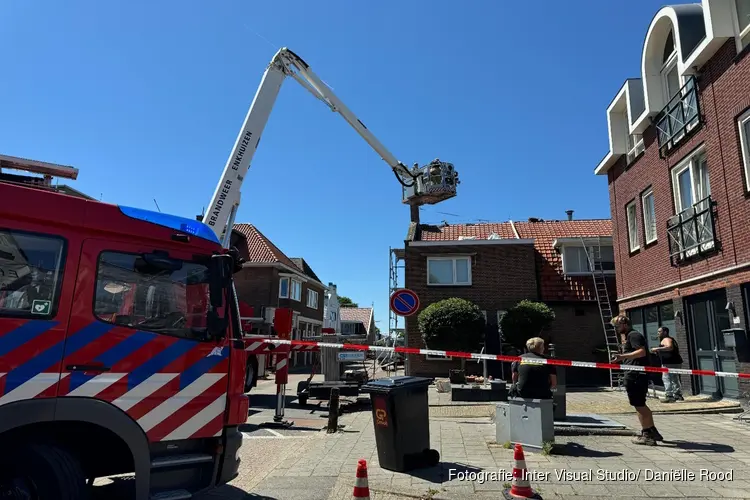 Gevel staat los van pand in Bovenkarspel