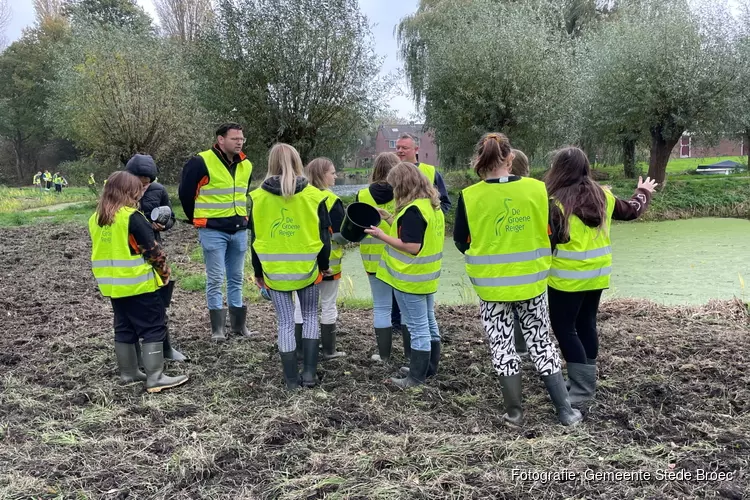 Geslaagde plantestafette in Grootebroek