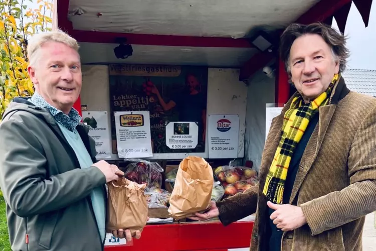 10 gangendiner bij boekpresentatie Westfries Kookboek