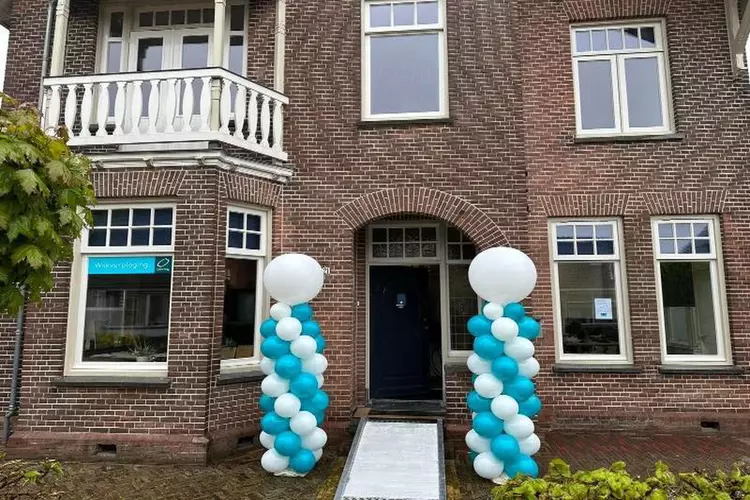 Nieuw pand Omring aan Hoofdstraat in Bovenkarspel